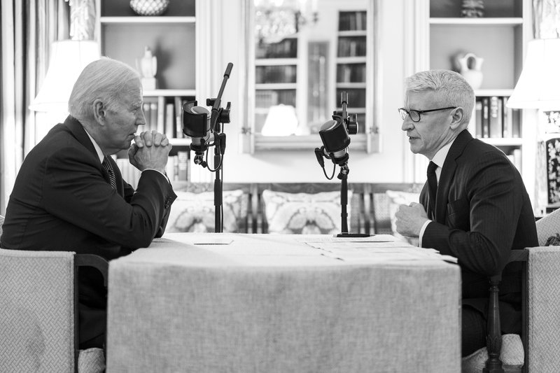 Anderson Cooper photo 5
