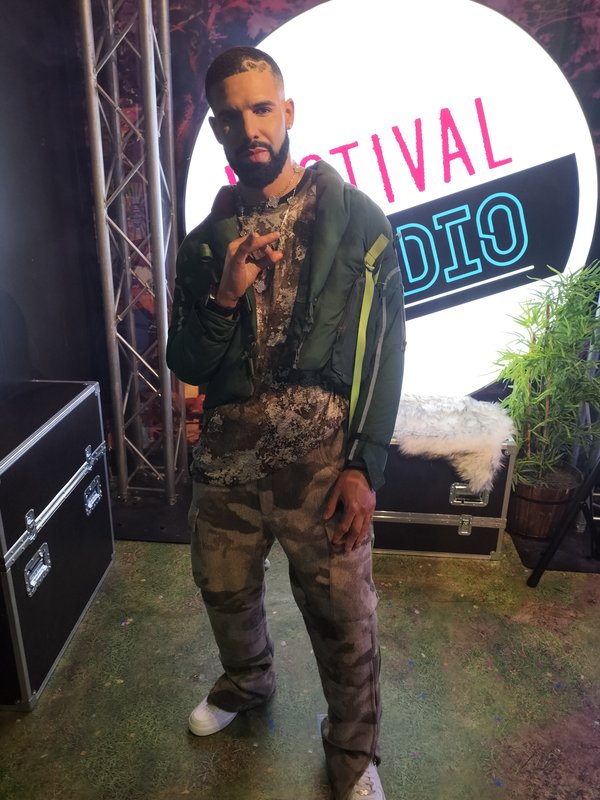 Aubrey Drake Graham photo 3