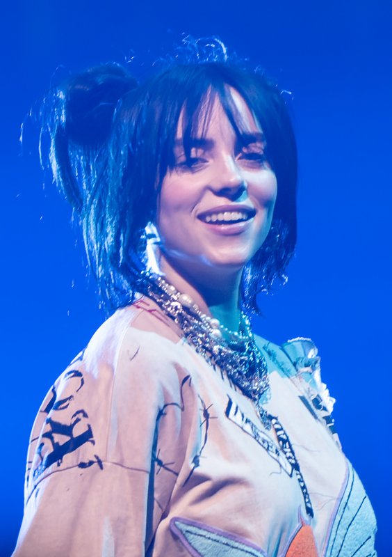 Billie Eilish photo 2