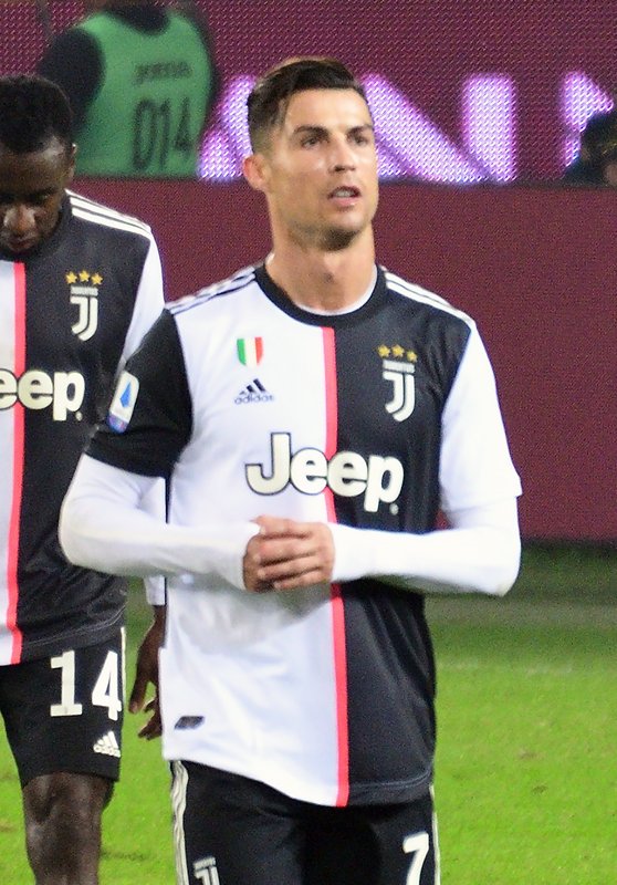 Cristiano Ronaldo photo 4